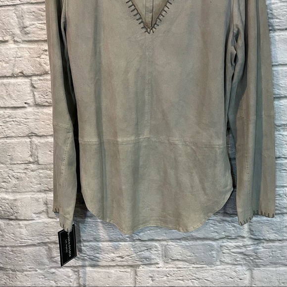 NWT Brooke & Goldie Women’s Large Goat Leather Light Grey V-Neck Long Sleeve Top - Picture 3 of 13